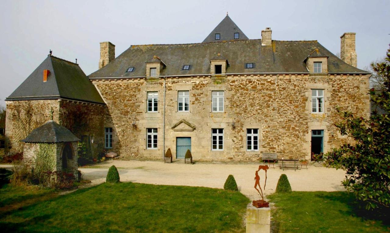 B&B Le Plessix - Manoir Le Plessix Madeuc Corseul Eksteriør billede